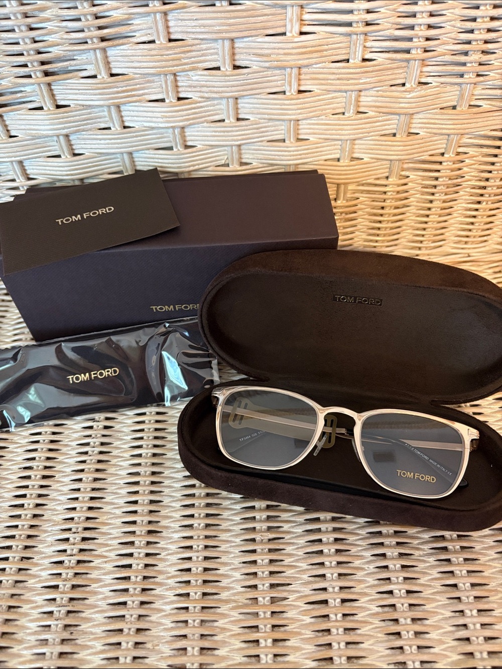Tom Ford Gold Frame with Black Accessories